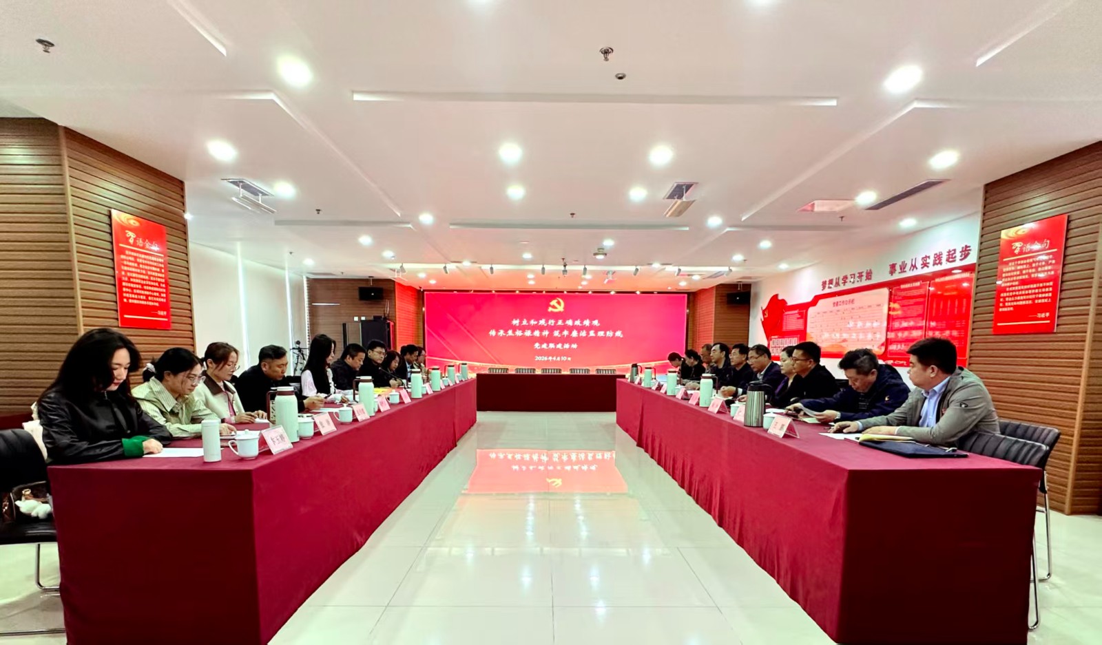 1776066587632518.jpg 1776066587632518.jpg